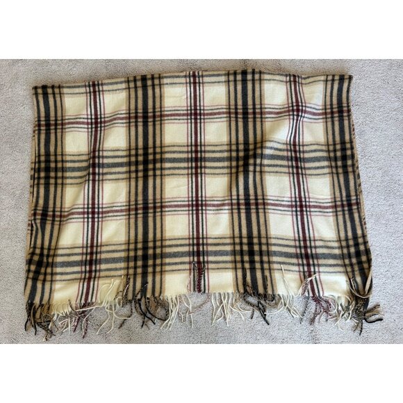 Woolrich Cozy Shawl Wrap Sienna Plaid OS Plaid Wool Shawl Wrap With Fringe - Picture 10 of 11